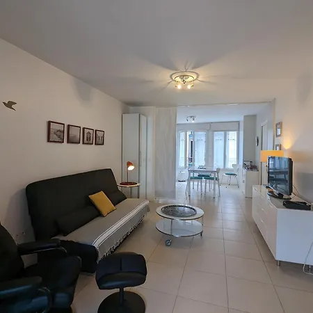Centre, T2 De 47m², 200m Plage, Loggia, Parking, Ideal Couple - Fr-1-420-109 Διαμέρισμα *
