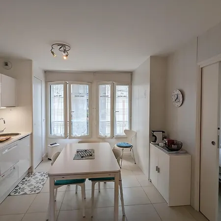 Centre, T2 De 47m², 200m Plage, Loggia, Parking, Ideal Couple - Fr-1-420-109 Arcachon
